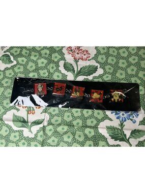 Disney Bracelet Villains Maleficent Evil Queen Bad Girls Red Black Skulls WDW